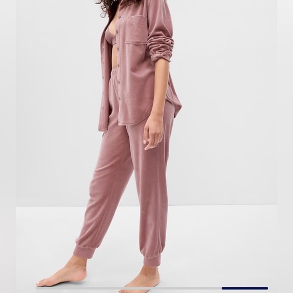 GAP VELOUR JOGGERS - Picture 6 of 10